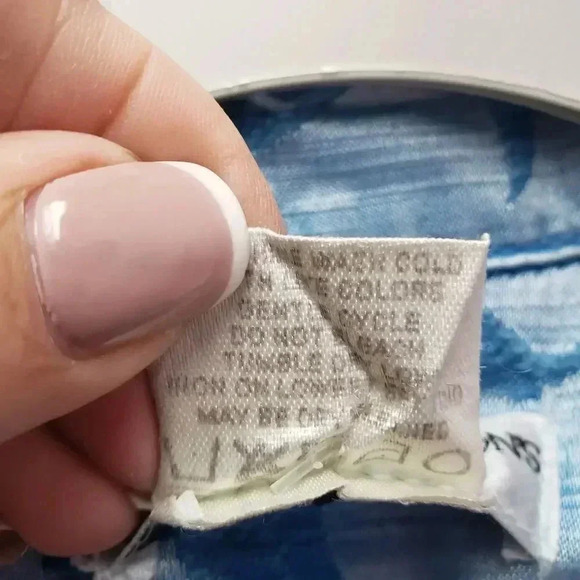 Draper's and Damon's Blue Jacket - Picture 5 of 5